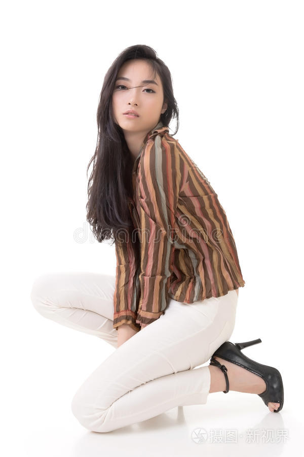 紫色烟雾
